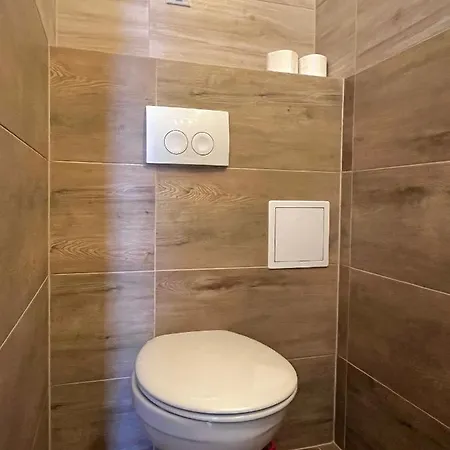 Hostel Dv Morski - Z Prywatnymi Lazienkami Gdyně