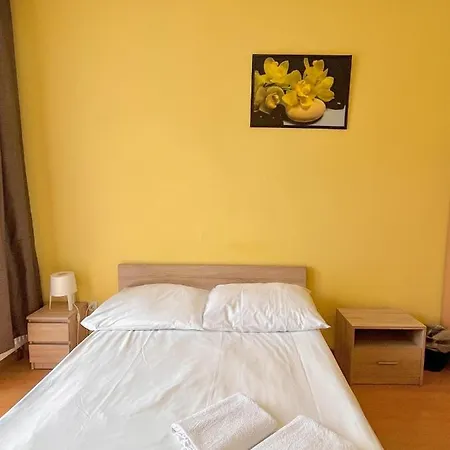 Hostel Dv Morski - Z Prywatnymi Lazienkami *