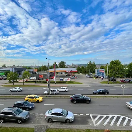 Dv Morski - Z Prywatnymi Lazienkami Хостел *