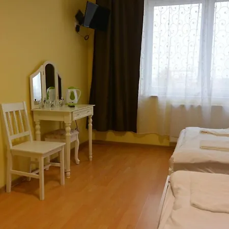 Hostel Dv Morski - Z Prywatnymi Lazienkami