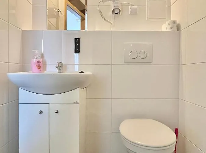 Dv Morski - Z Prywatnymi Lazienkami