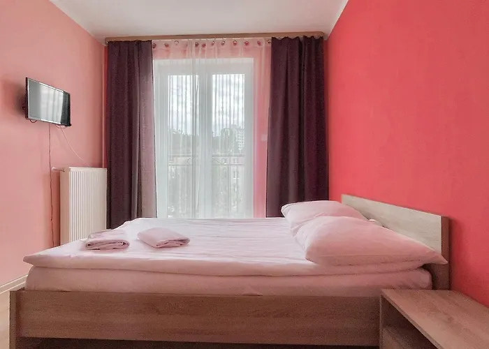 Dv Morski - Z Prywatnymi Lazienkami Hostel Gdynia