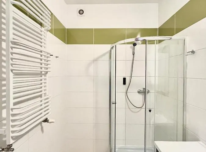 Hostel Dv Morski - Z Prywatnymi Lazienkami