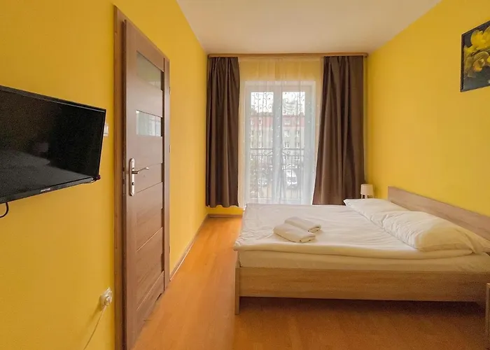 Hostel Dv Morski - Z Prywatnymi Lazienkami