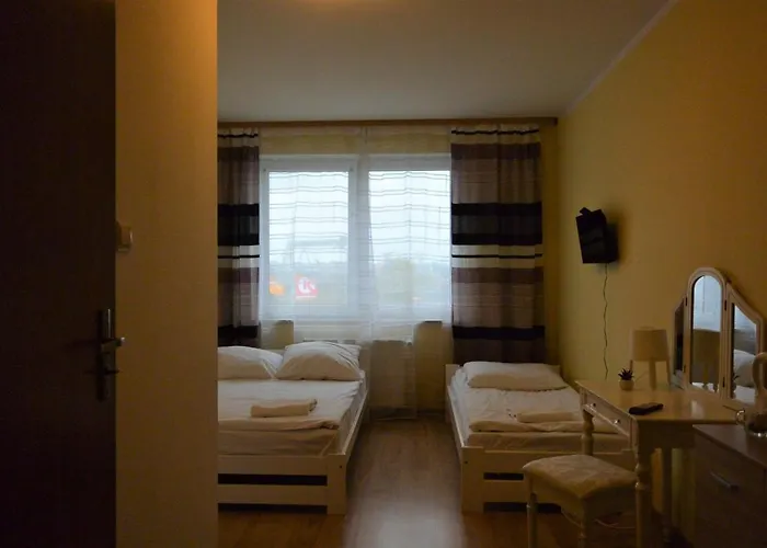 Hostel Dv Morski - Z Prywatnymi Lazienkami