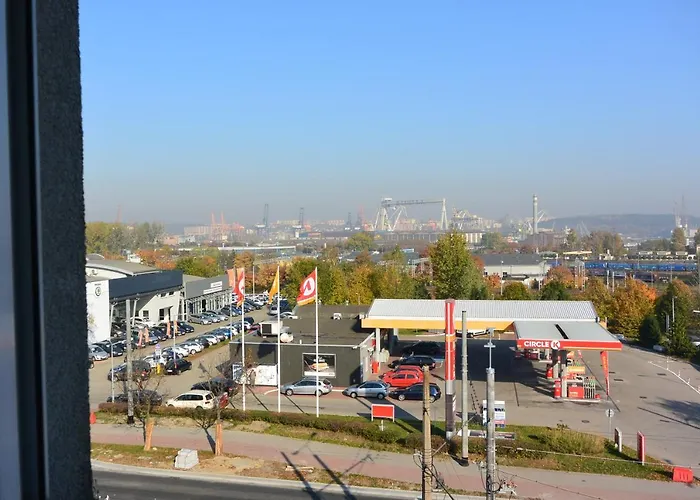 Dv Morski - Z Prywatnymi Lazienkami Хостел Гдиня